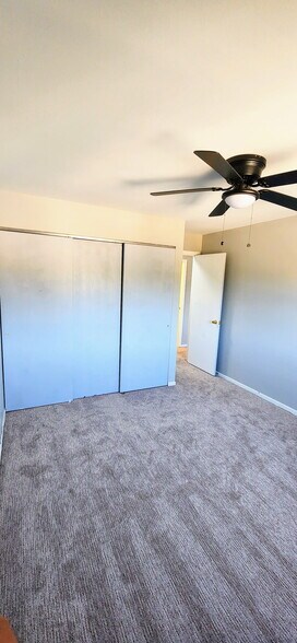 Building Photo - 1440 Stonebridge Cir