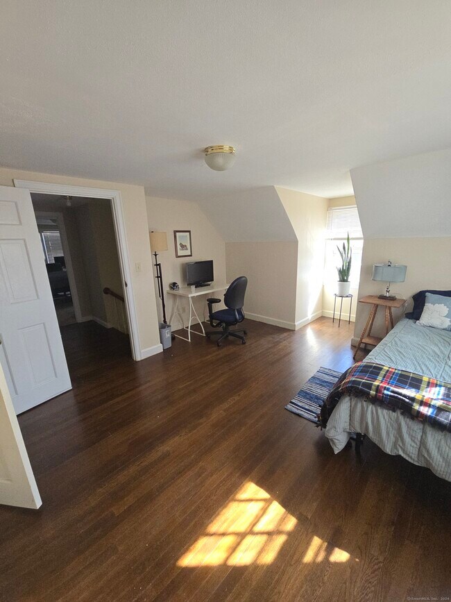 Building Photo - 47 Skitchewaug St