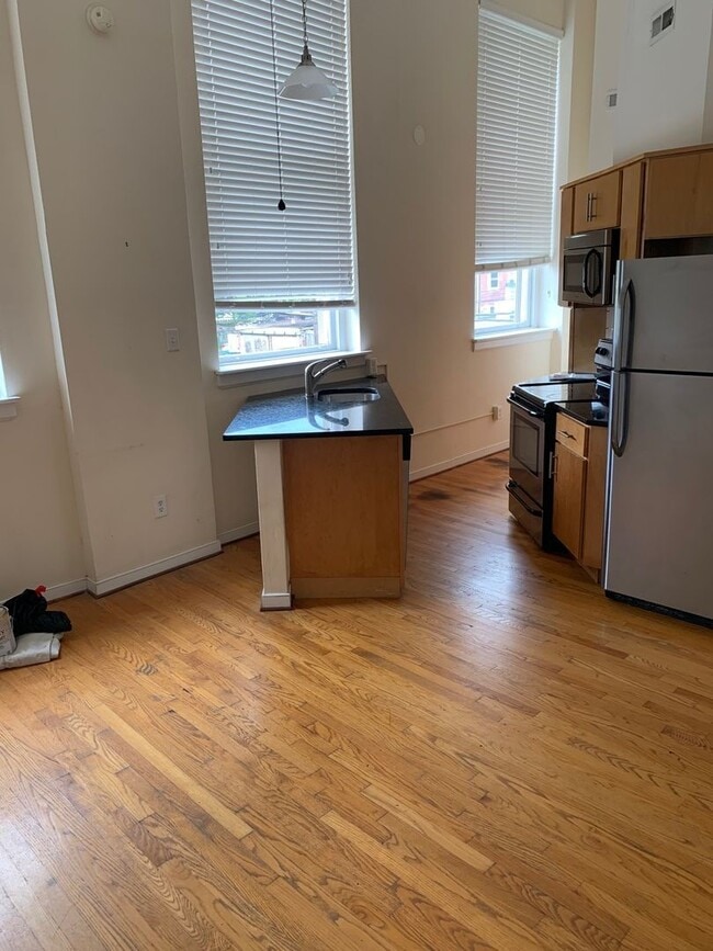 Interior Photo - CT Russell Apartments