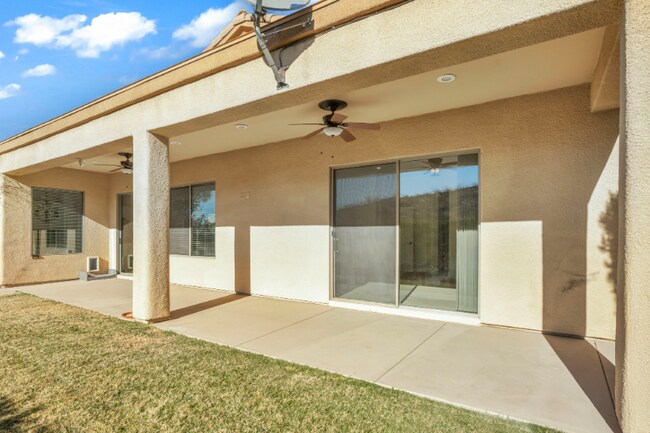Building Photo - 37 Stonemark Dr