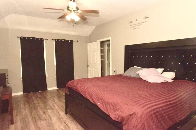 Building Photo - 21630 Trilby Way