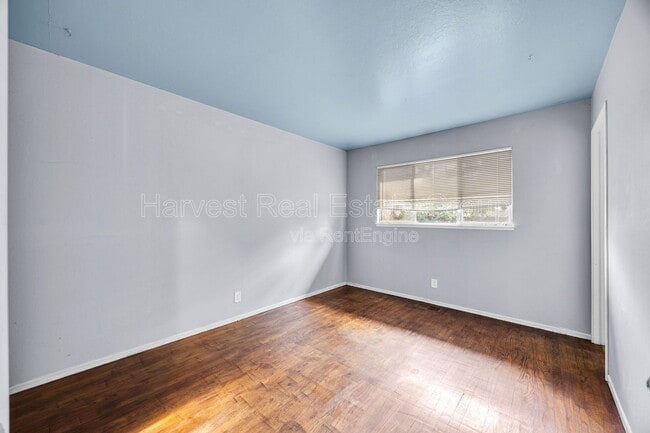 Building Photo - 25049 Willimet Way