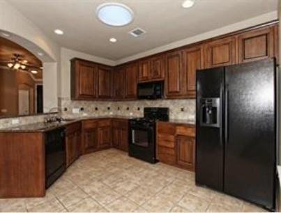 Building Photo - 14100 Avery Ranch Blvd