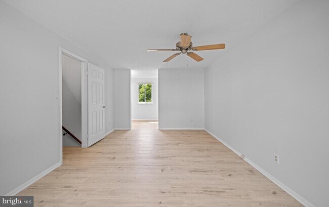 Building Photo - 4005 Pickstone Dr