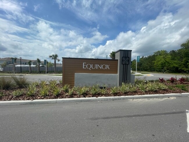 Building Photo - New Townhome for Rent In Equinox West!