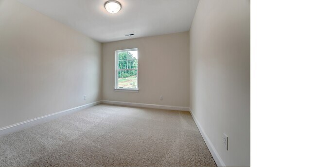 Building Photo - 2310 Creekmere Ln