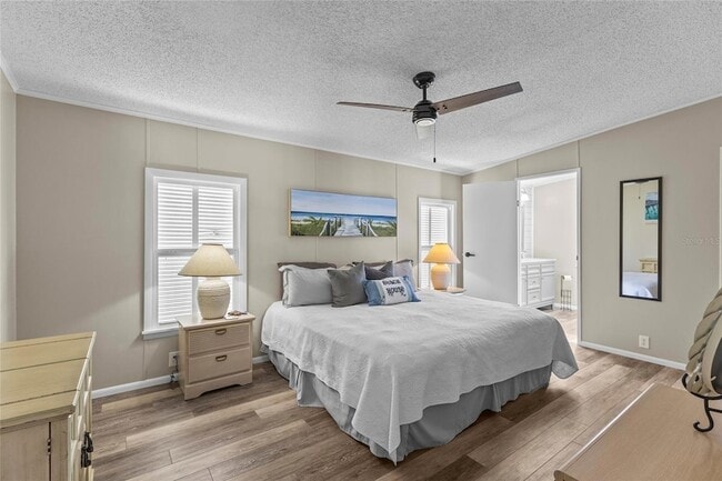 Building Photo - 611 La Jolla Cir