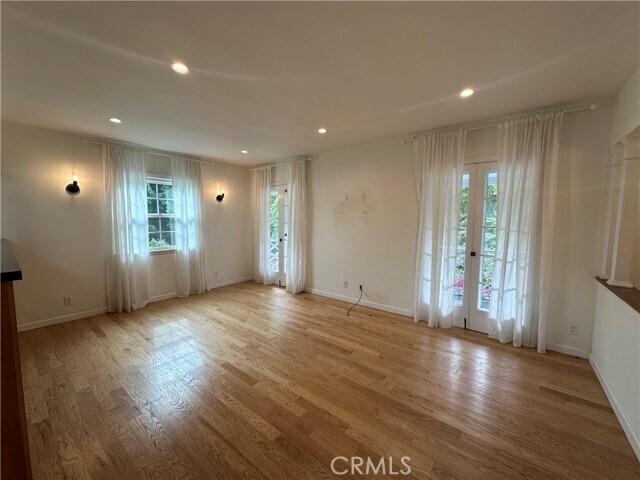 Building Photo - 908 Parkman Ave