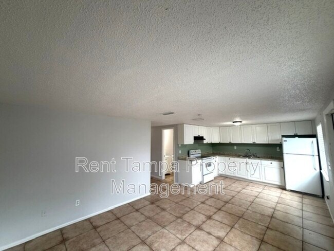 Building Photo - 1011 57th Ave Terrace E