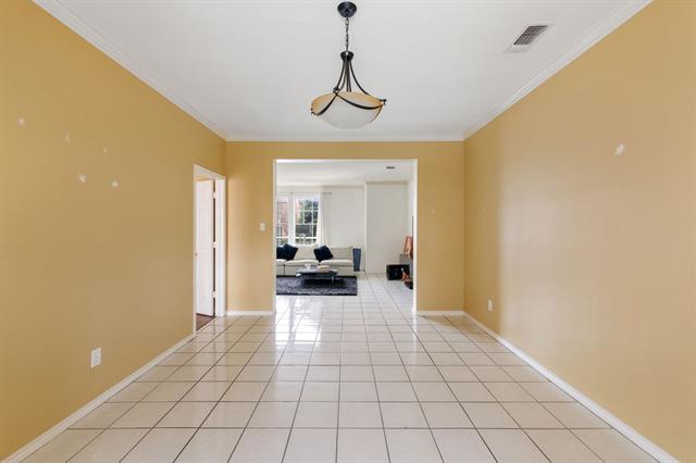 Building Photo - 2116 Houlton Ln