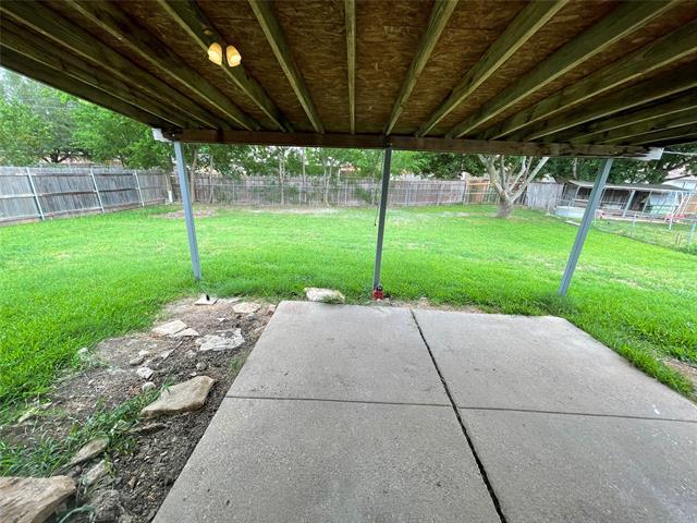 Building Photo - 608 McKown Dr