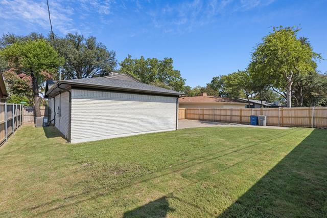 Building Photo - 8566 Sweetwood Dr