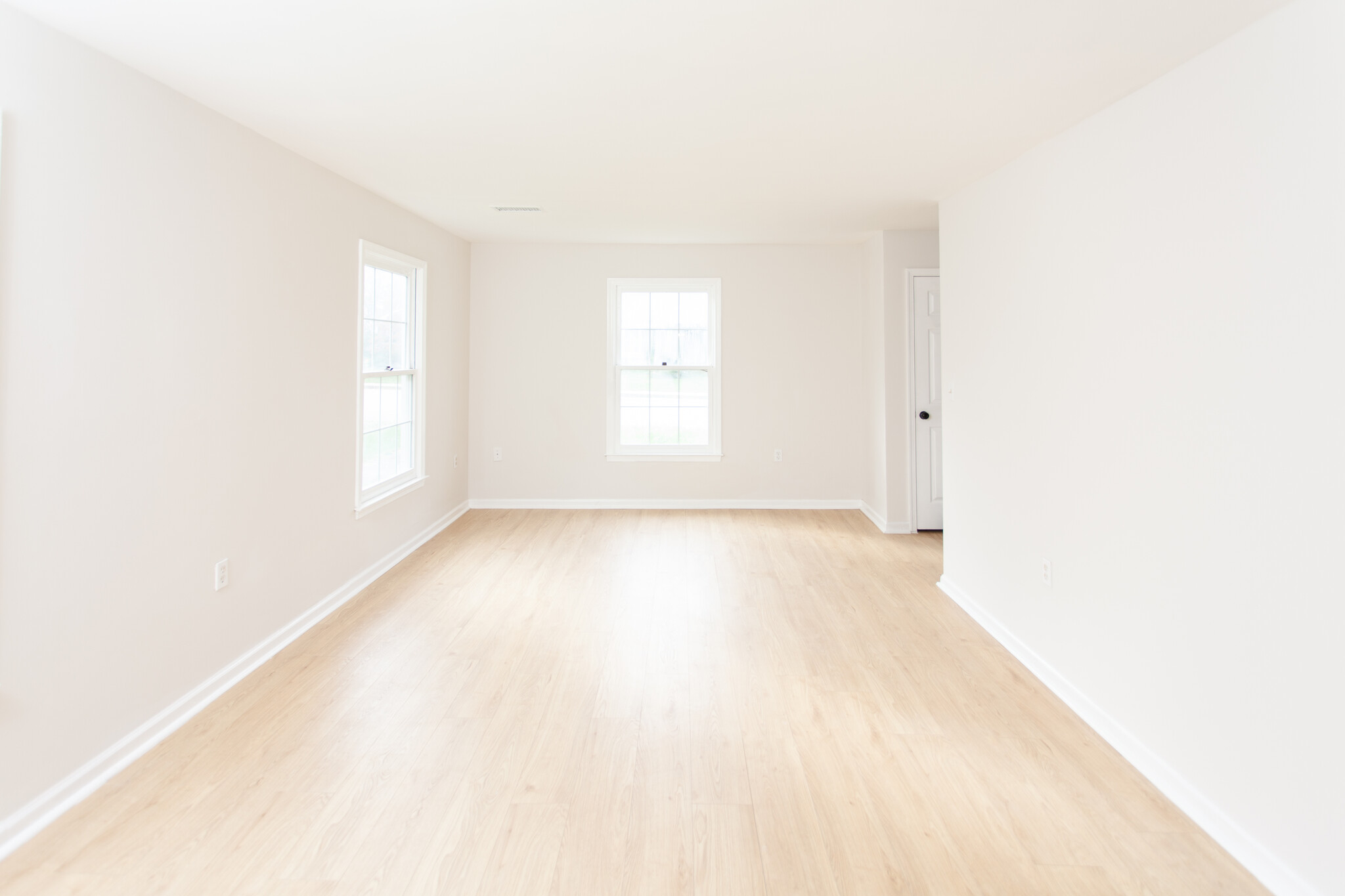 Building Photo - 54 Beekman Plz