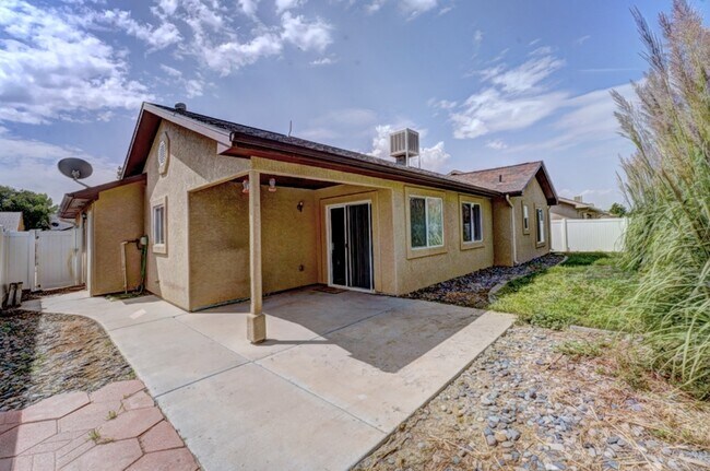 Building Photo - 3018 Autumn Glenn Ct