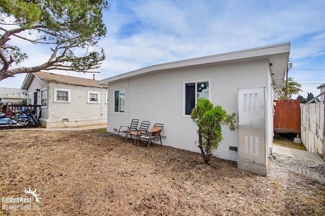 Building Photo - Fully Updated 3Bdm 2Ba Home Located in a Prime Area of San Diego