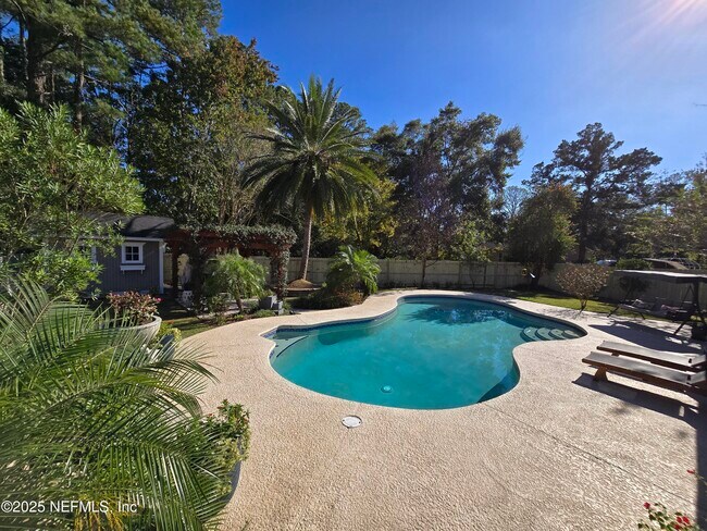 Building Photo - 7769 Andes Dr