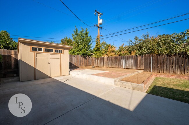 Building Photo - Beautifully Maintained Fresno Home, Near F...