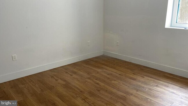 Building Photo - 6400 Haverford Ave