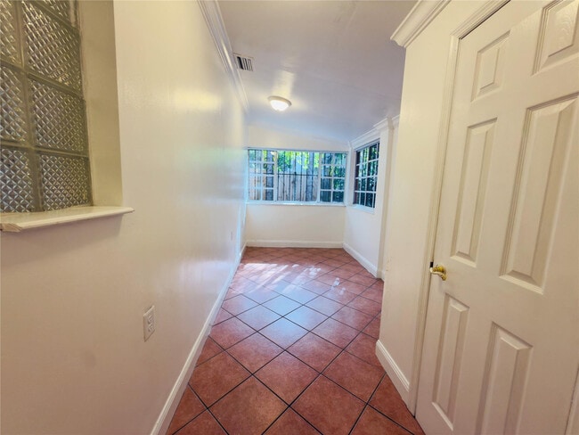 Building Photo - 3172 McDonald St