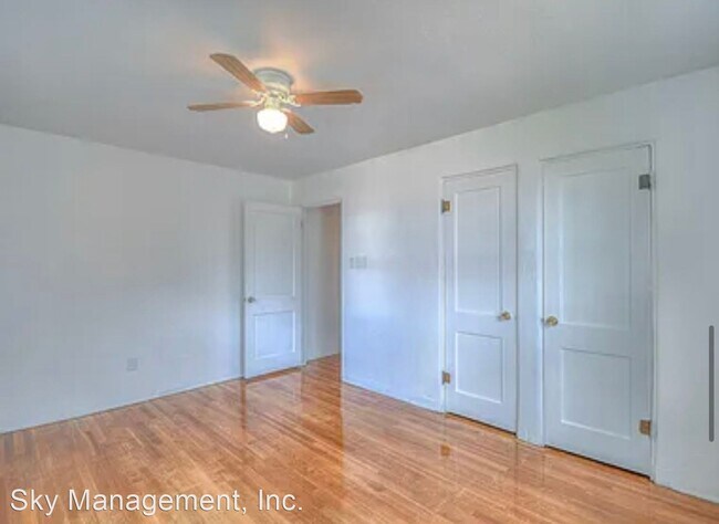 Building Photo - 3 br, 2 bath House - 1400 Buena Vista Dr SE