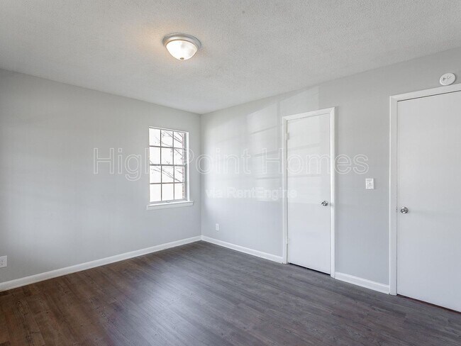 Building Photo - 125 Swafford Rd