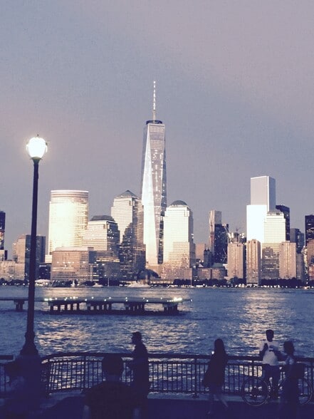 Building Photo - 25 Hudson St