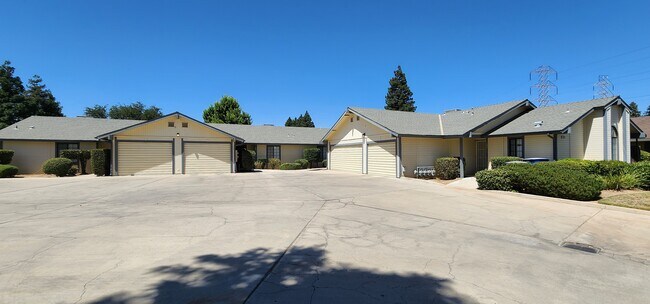 Building Photo - 4629 N Charles Ave