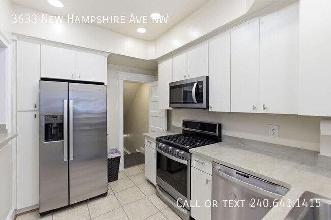 Building Photo - 3633 New Hampshire Ave NW