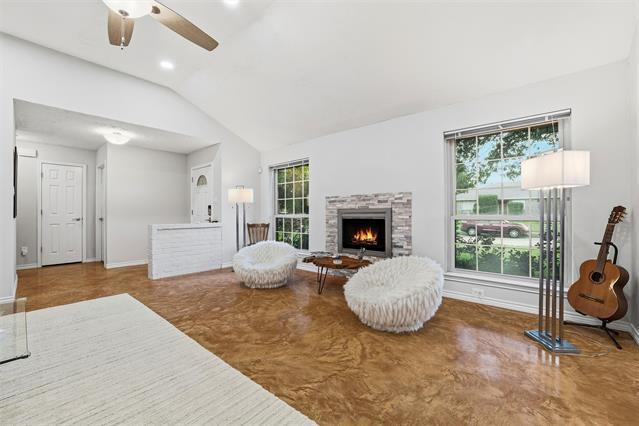 Building Photo - 1117 Glyndon Dr