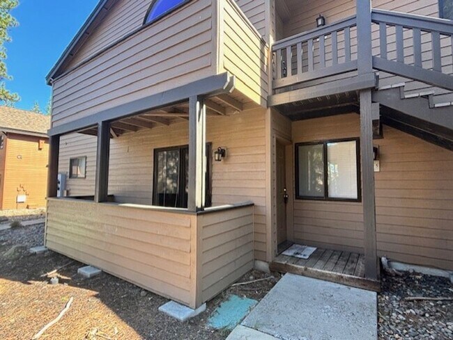 Primary Photo - Lower Level Sunriver Condominium Unit - Po...