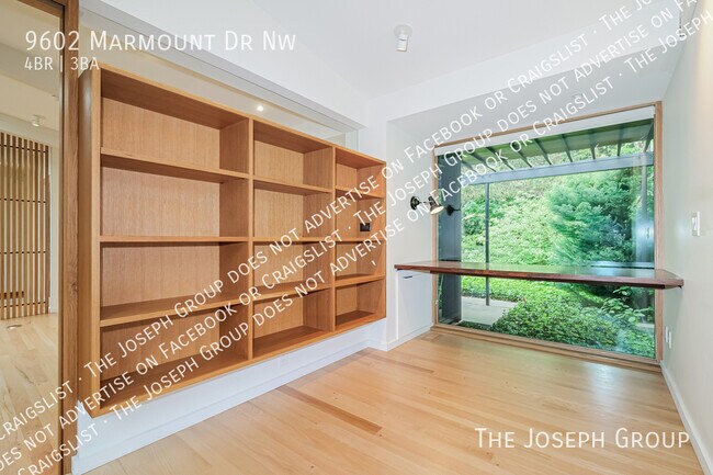 Building Photo - 9602 Marmount Dr NW