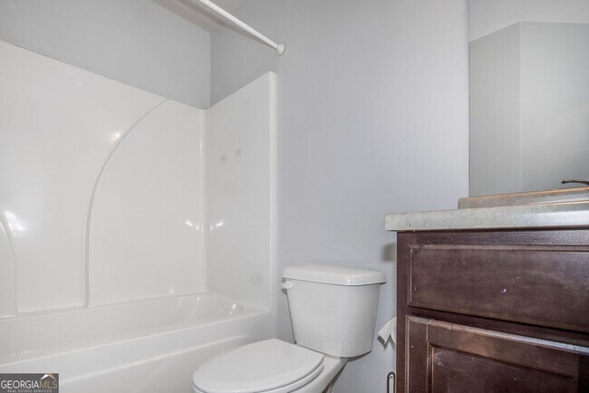 Building Photo - 130 Enon Mill Ln