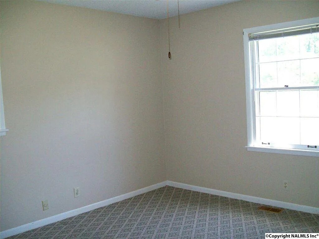 Building Photo - 11318 Crestfield Dr SE