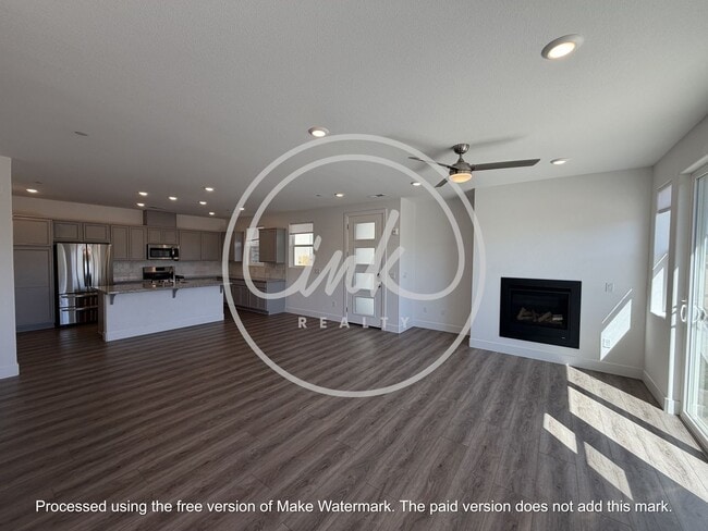 Building Photo - Beautiful Newly Built Townhome In Jenuane Community