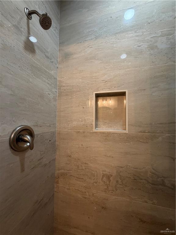 Building Photo - 16 La Laguna Rd