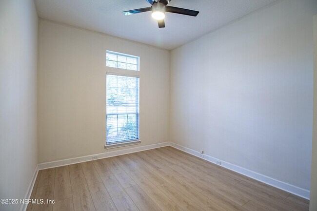 Building Photo - 13022 Huntley Manor Dr