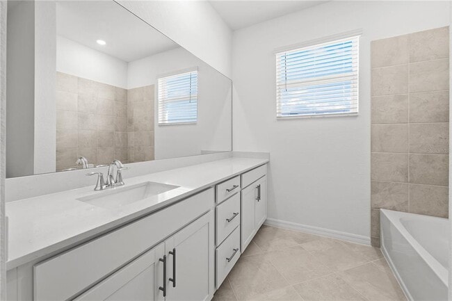 Building Photo - 15003 White Pearl Rd