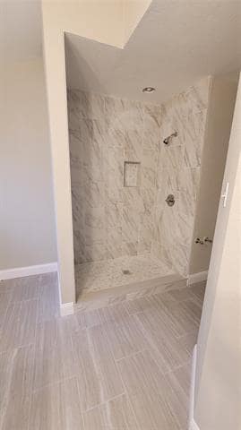 Building Photo - 2030 Oak Creek Ct