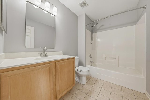 Building Photo - 3385 St Michel Ct