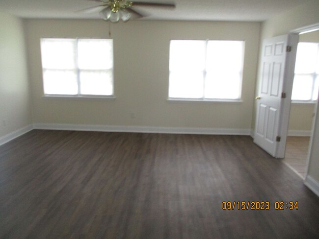 Building Photo - Harvest Ln., 2904