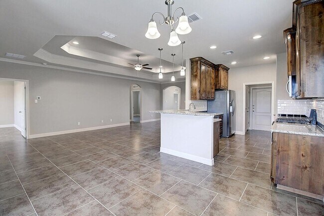 Building Photo - 7530 Sable Creek Dr
