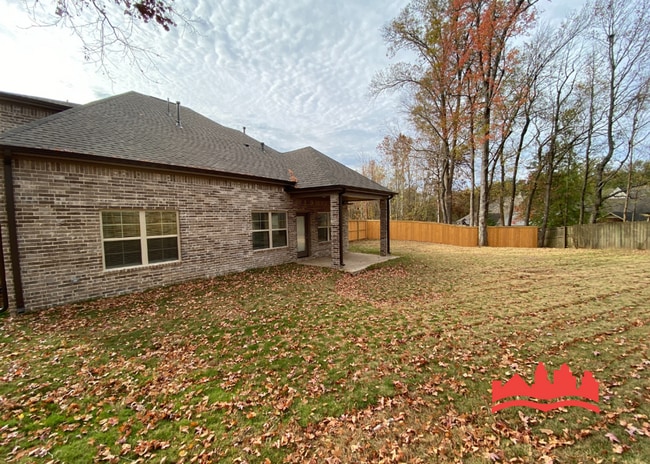 Building Photo - 9982 Messana St