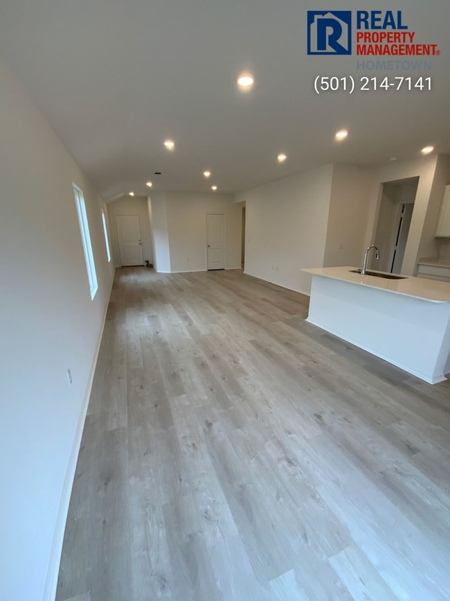 Building Photo - 26 Sourdough Crk Ln