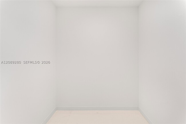 Building Photo - 300 Biscayne Blvd