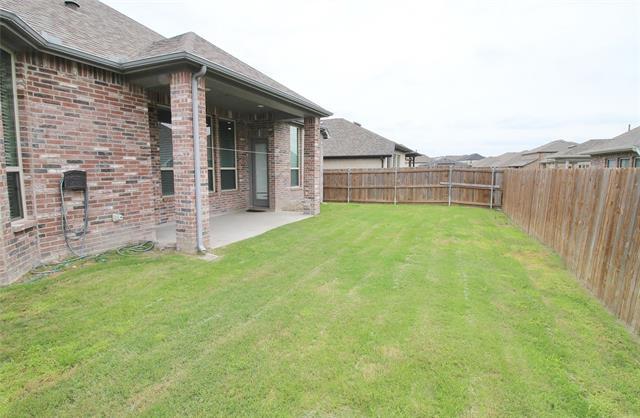 Building Photo - 1665 Sheldon Dr
