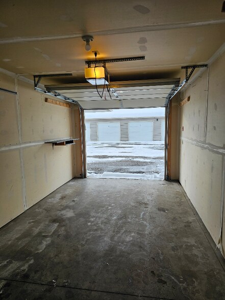 Building Photo - 3505 Fallon St