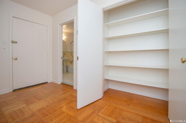 Building Photo - 1415 Masonic Ave