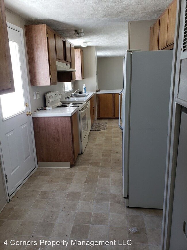 Building Photo - 3 br, 2 bath House - 1601 East 300 North