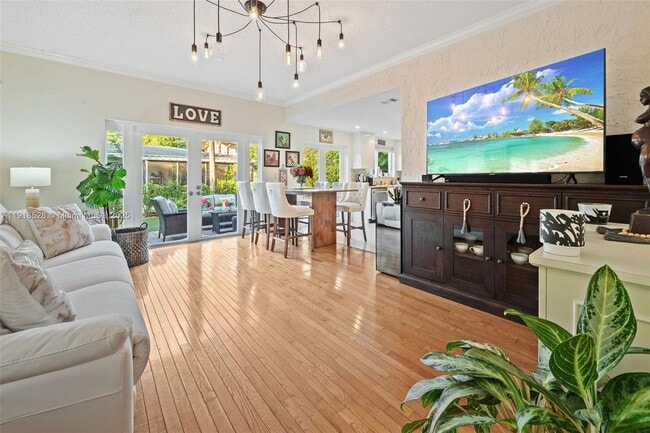 Building Photo - 1211 Algeria Ave