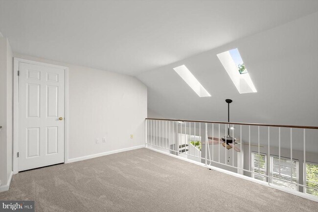 Building Photo - 7758 Mayfair Cir